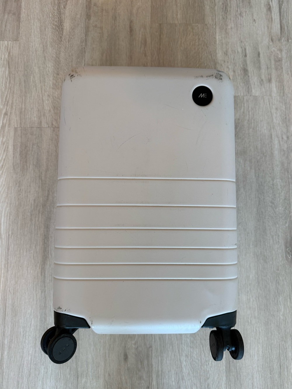 Monos Carryon Suitcase